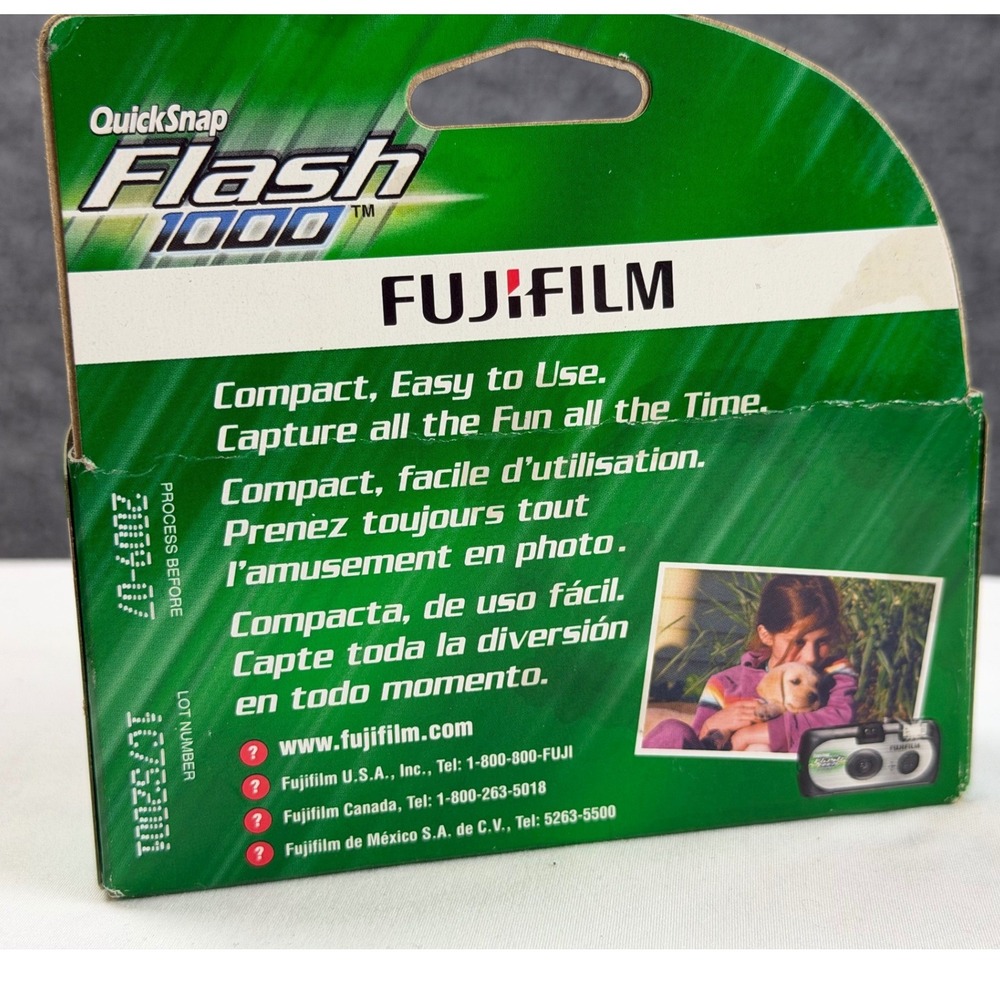 Fujifilm QuickSnap Flash 1000 Disposable Camera 27 Exposures Expired 2009